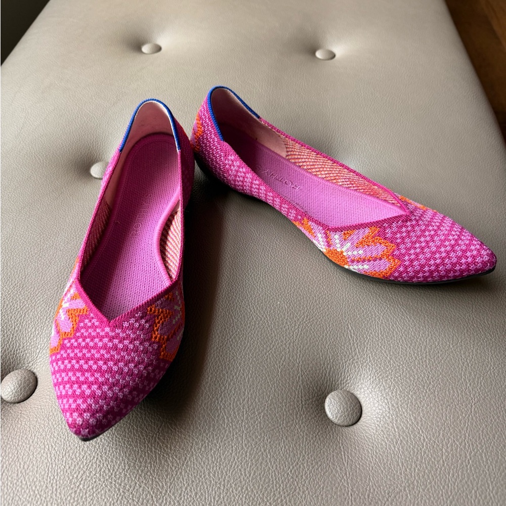 Rothy's Vibrant Pink and orange point flats